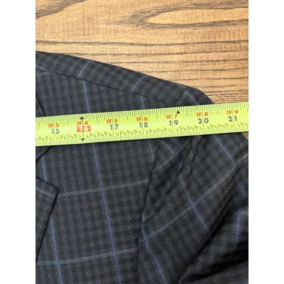 Canali Kei Men's Navy Windowpane 100% Wool Sport Coat Size 58 R (EU) 48 R (US) - Picture 5 of 9
